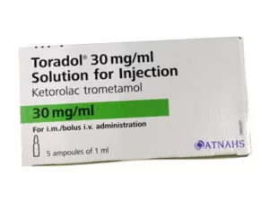 酮咯酸氨丁三醇注射液